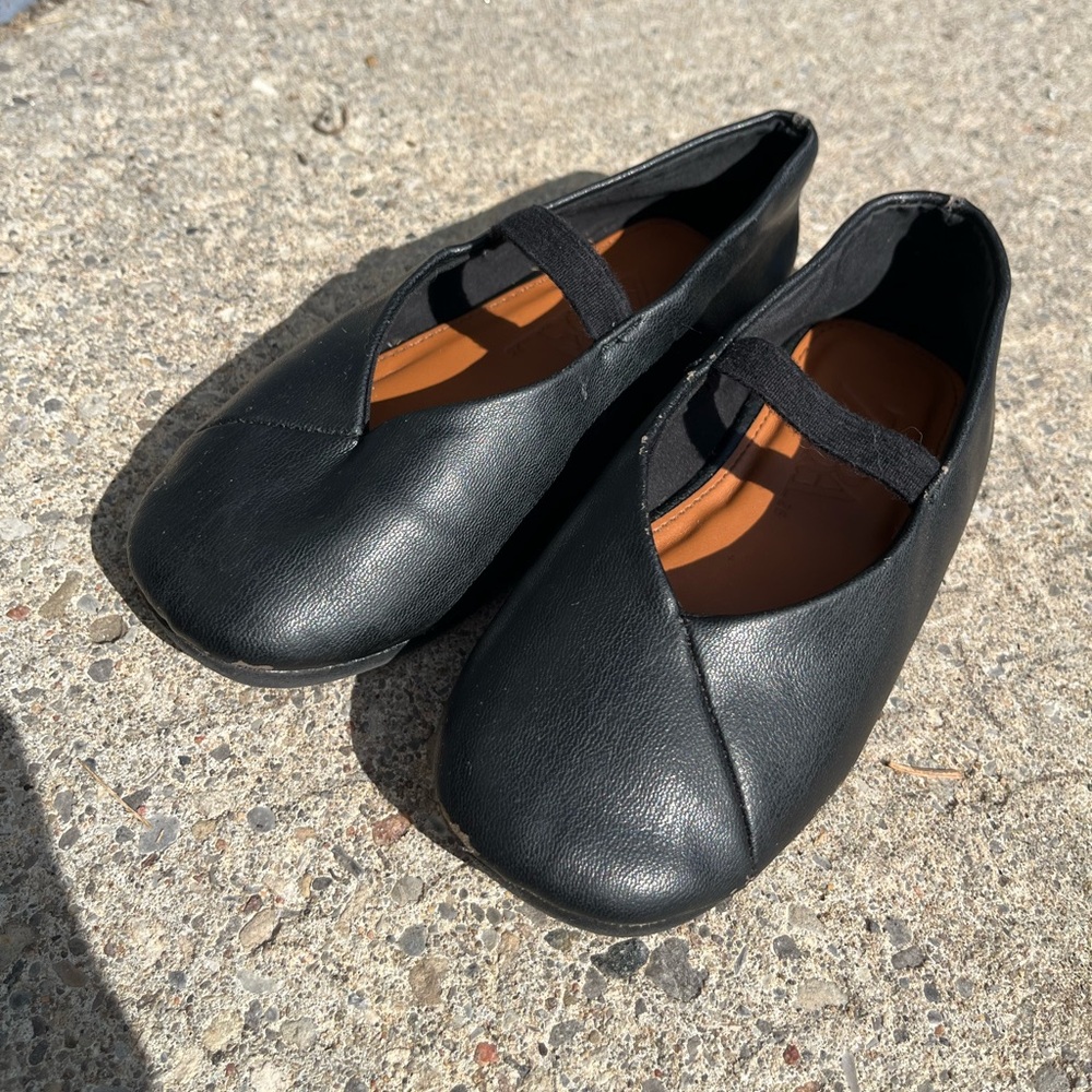 Zara Kids Black ballet flats with strap